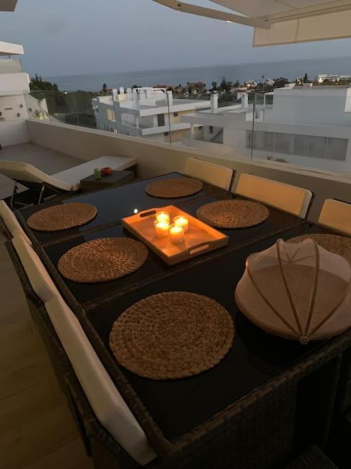 Prachtig Appartement Met Zeezicht In Estepona Costa Del Sol 외부 사진